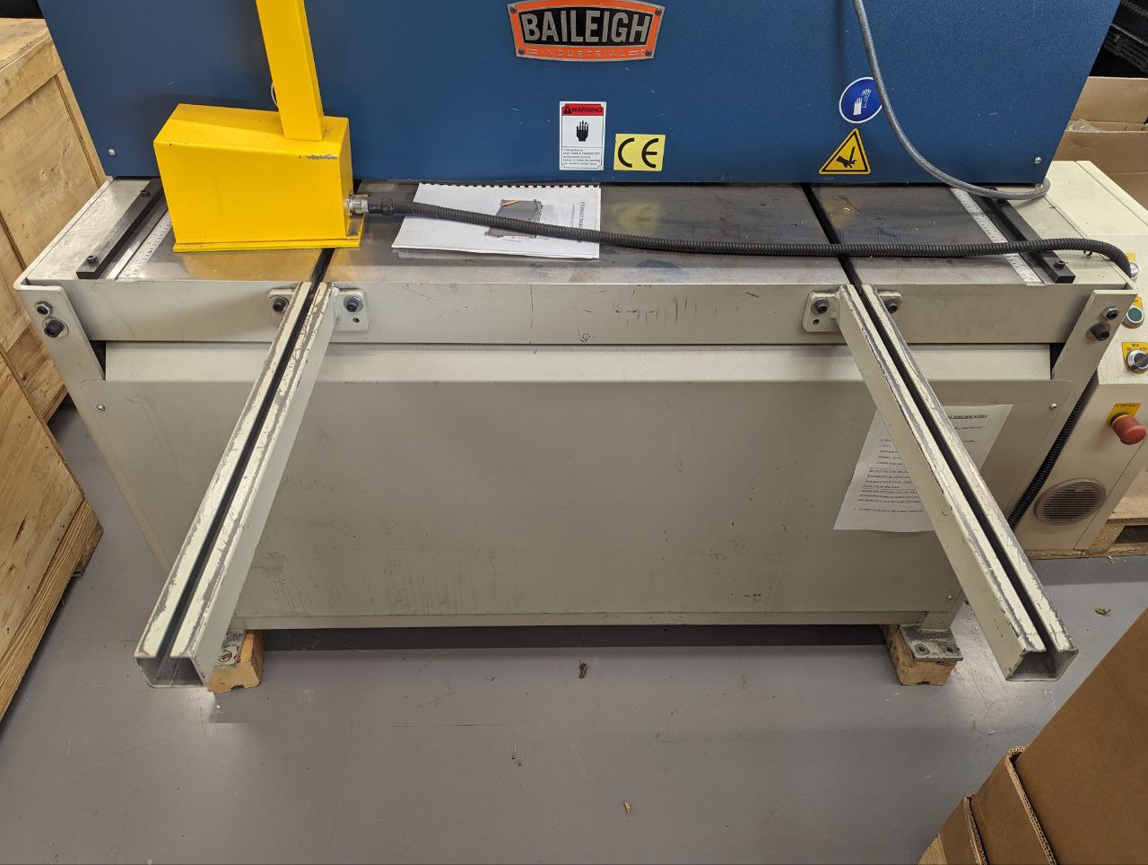 Cisaille guillotine hydraulique BAILEIGH SH-5210