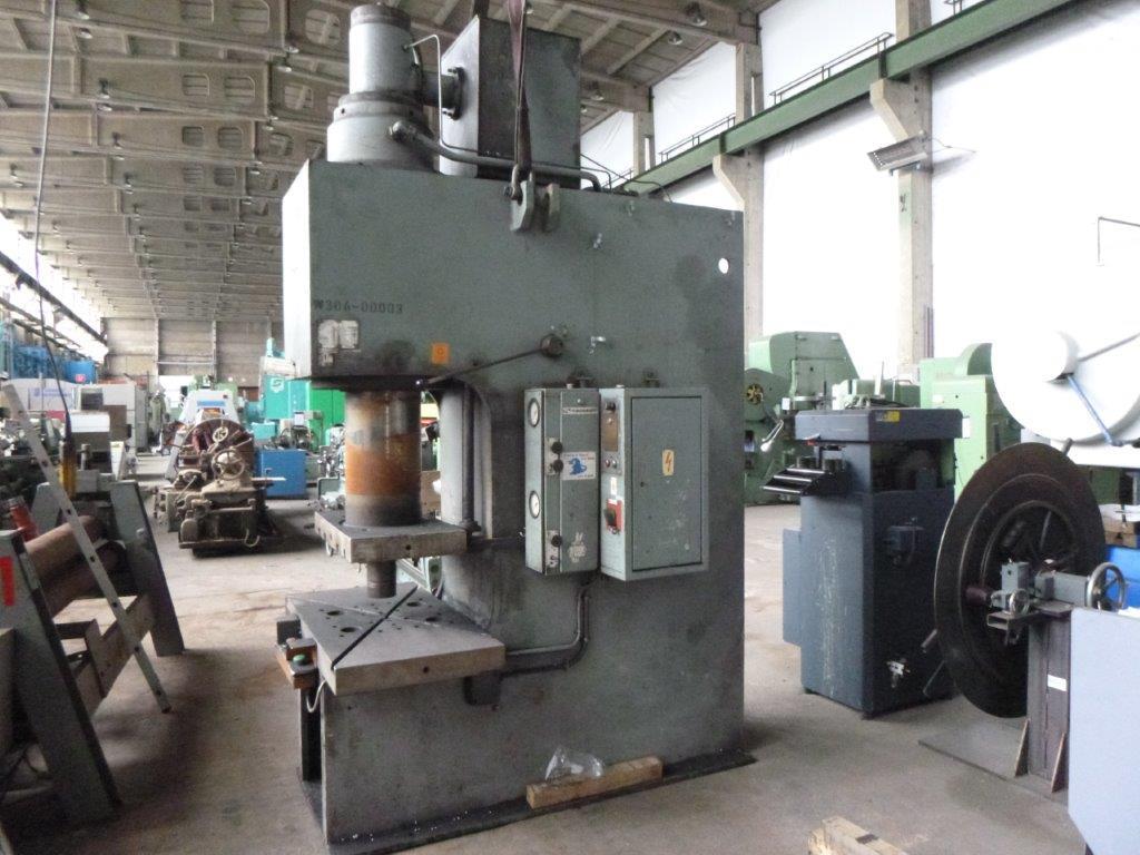 Presse hydraulique WMW Zeulenroda PYE 160 S
