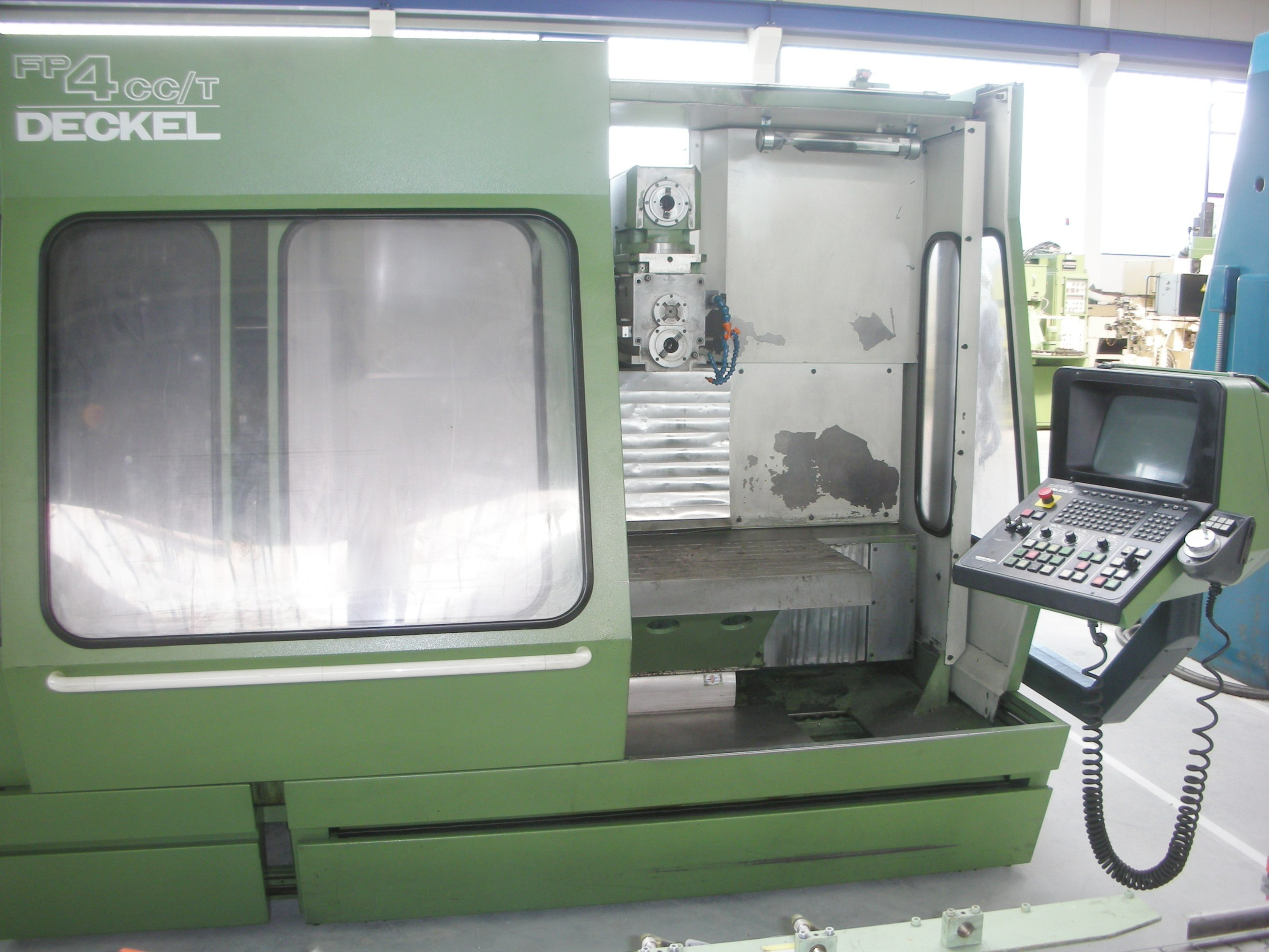 Fraiseuse CNC DECKEL FP 4 CC / T d'occasion