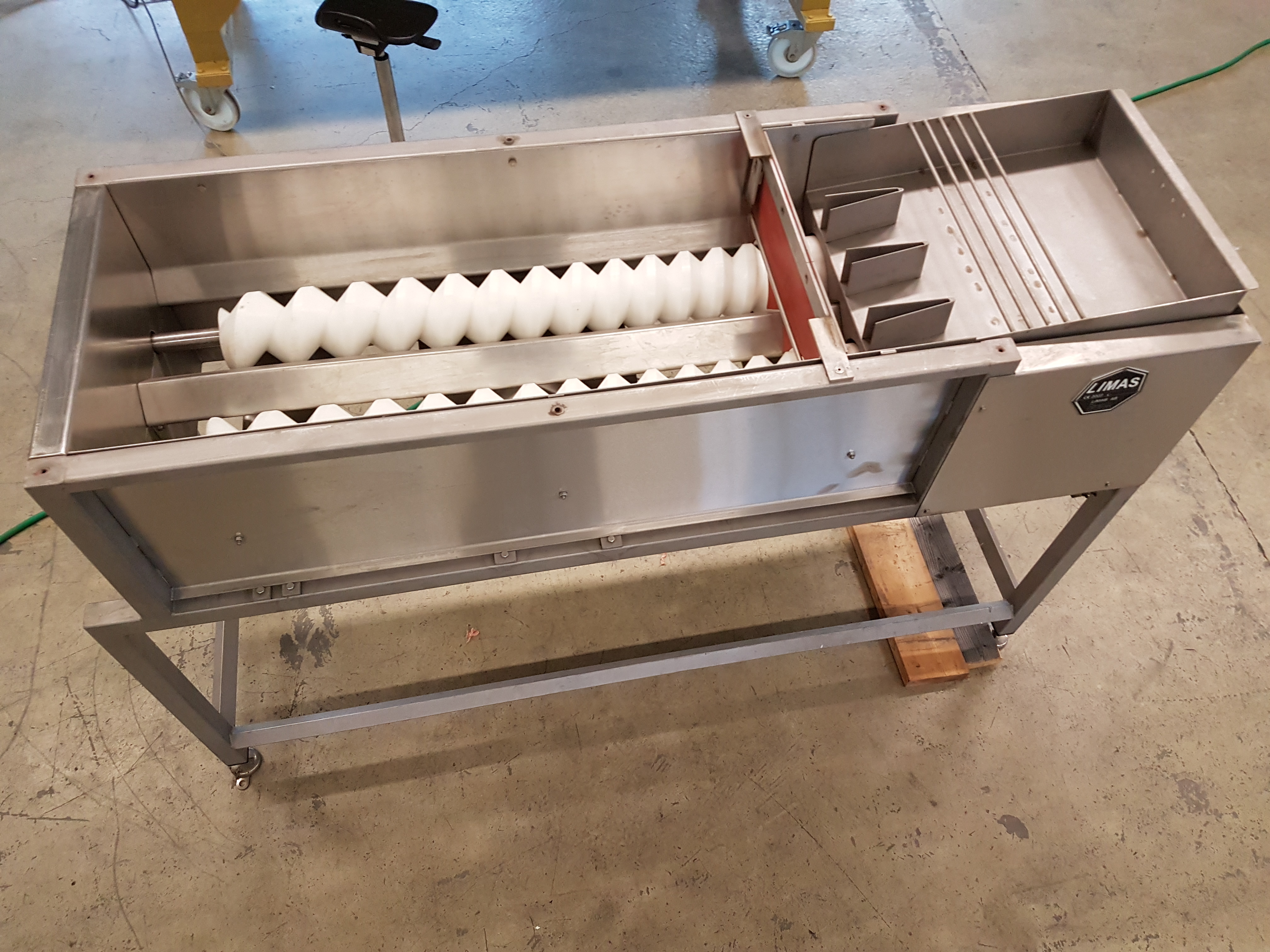Machine de découpe, lavage et blanchiment de fruits et légumes Limas -