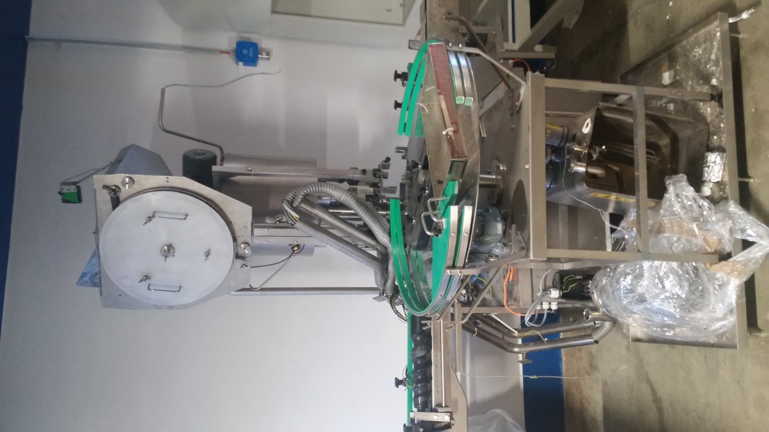 Machine pharmaceutique / chimique Boc Edwards (Calumatic) CRW