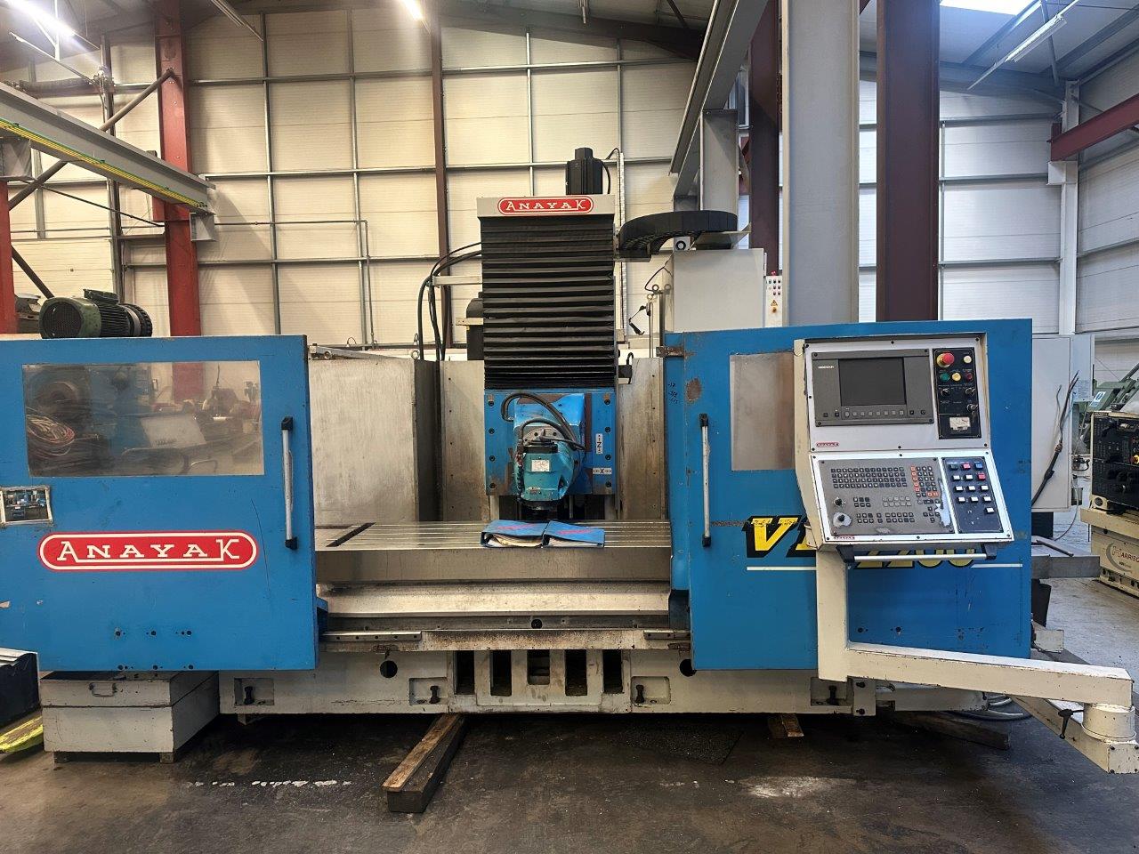 Fraiseuse cnc à banc fixe ANAYAK VH 2200