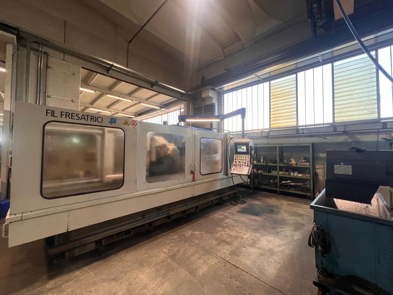 Fraiseuse cnc à banc fixe FIL FSG 250