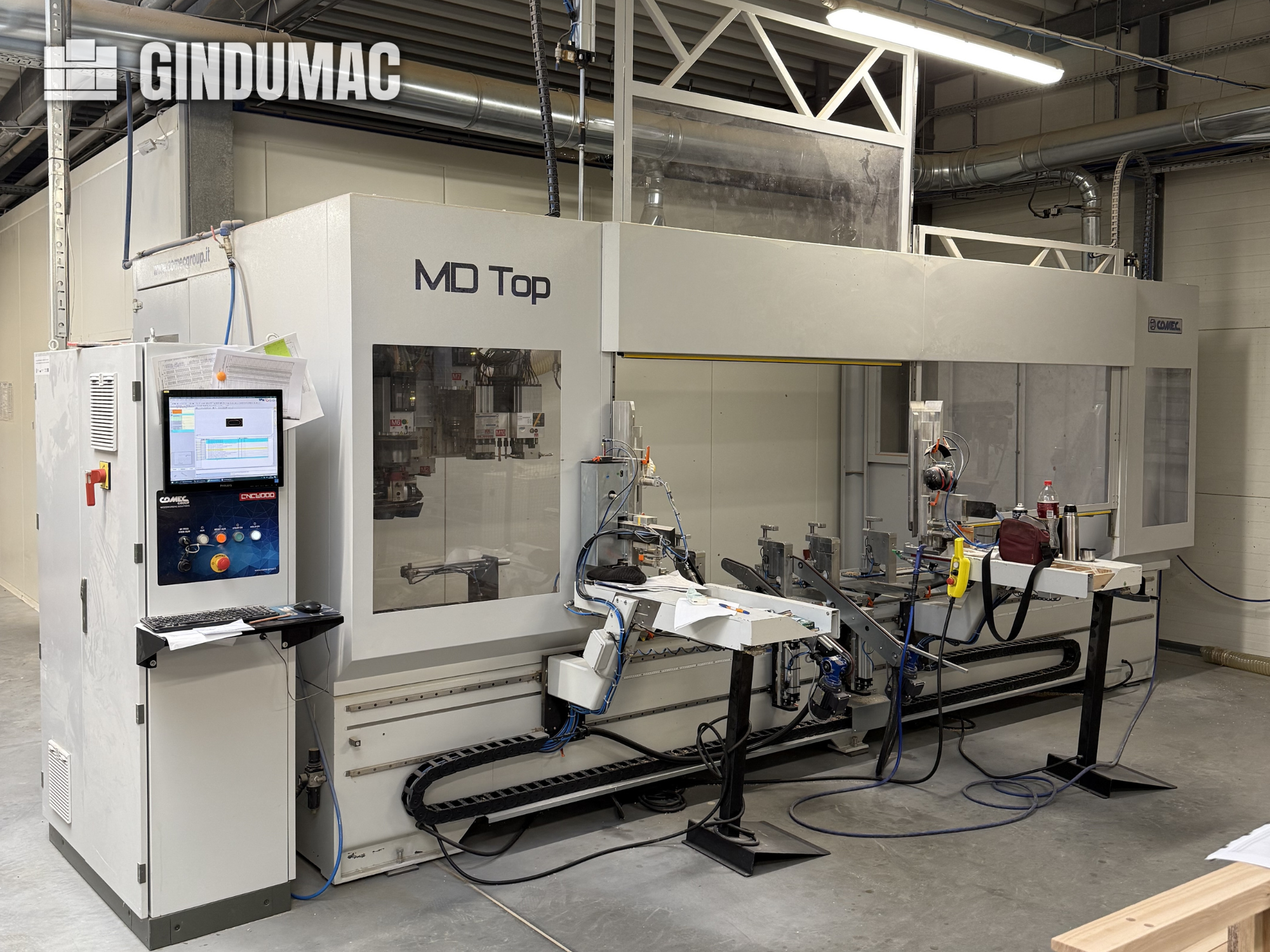 Centre d'usinage CNC pour le bois COMEC MD TOP XL