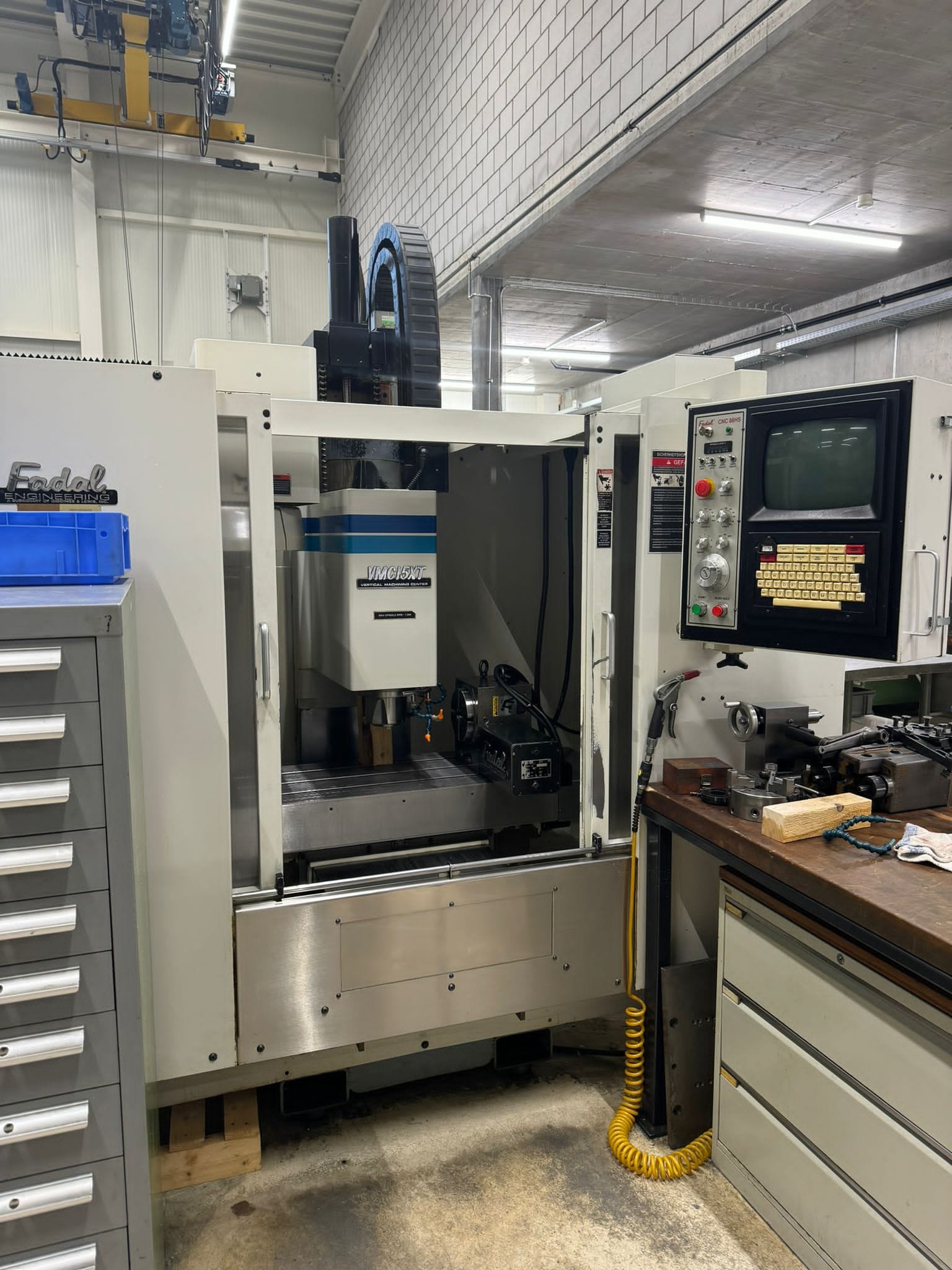 Centre d'usinage vertical FADAL VMC 15 XT