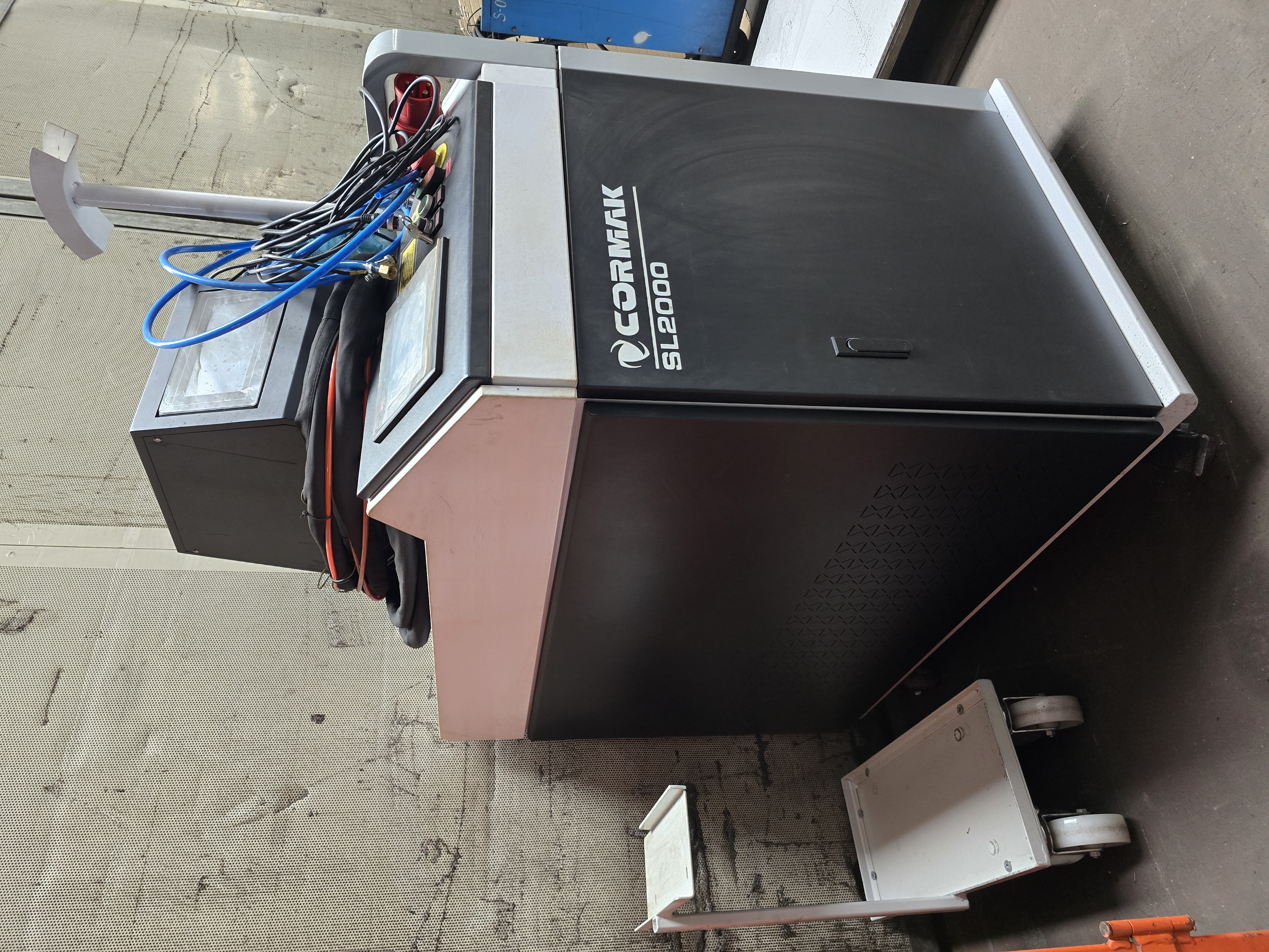 Machine de découpe laser CORMAK SL 2000