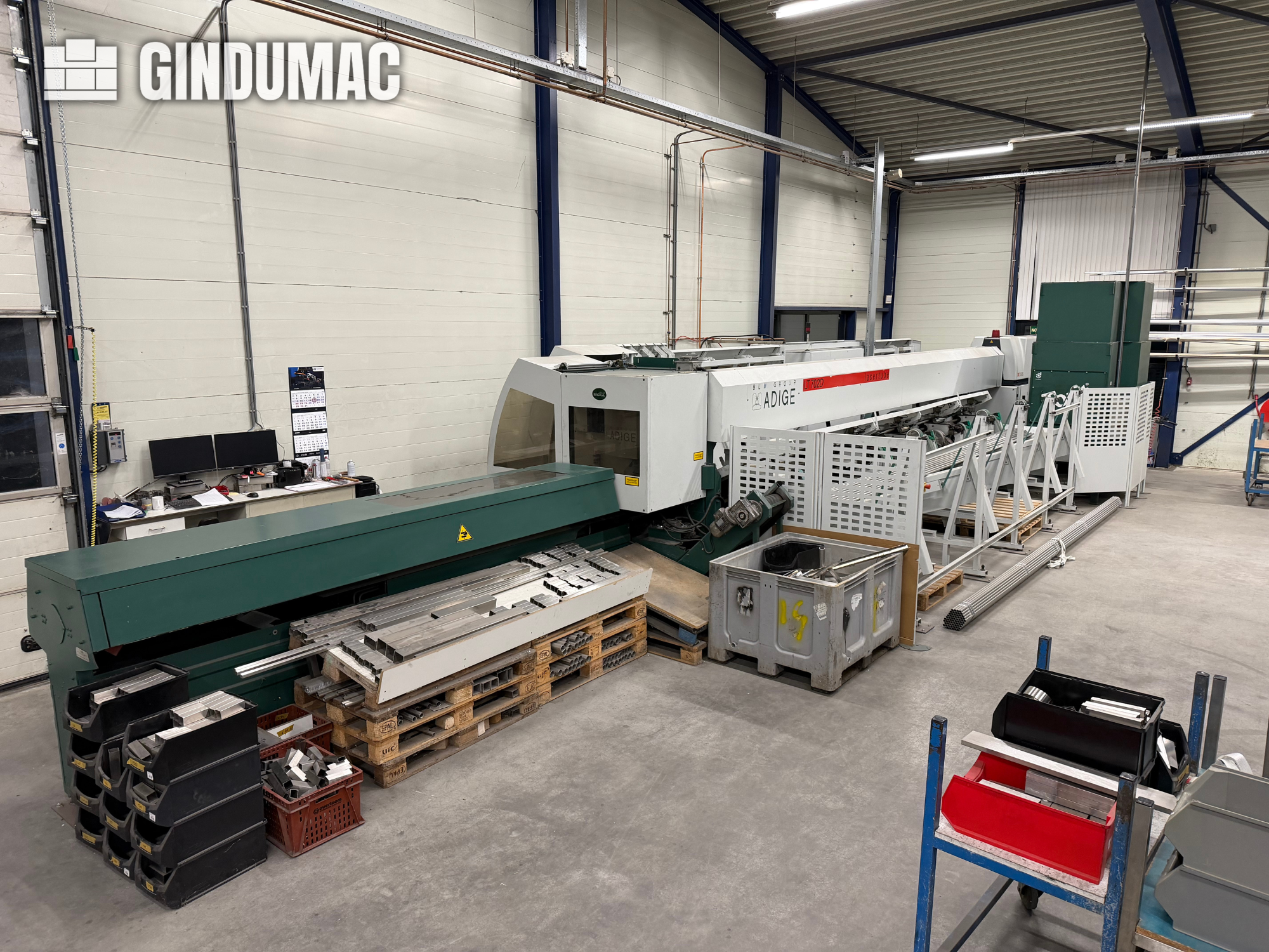 Machine de découpe laser BLM Adige LT702
