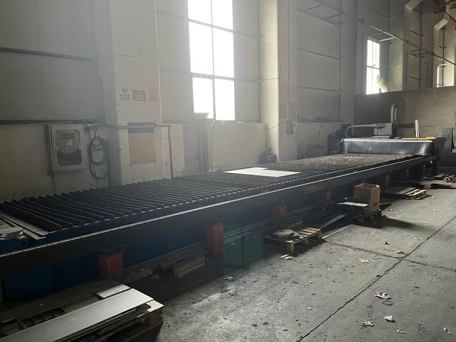 Machine de découpe plasma / gaz Ajan 12000 mm x 3000 mm