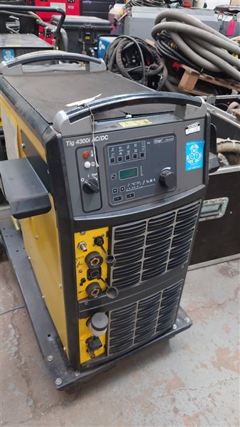 Appareil à souder ESAB Origo TIG 4300iw