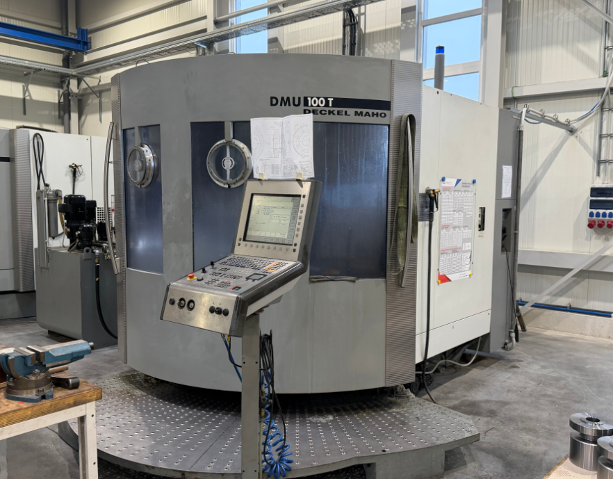 Centre d'usinage 5 axes DECKEL MAHO DMU 100T d'occasion