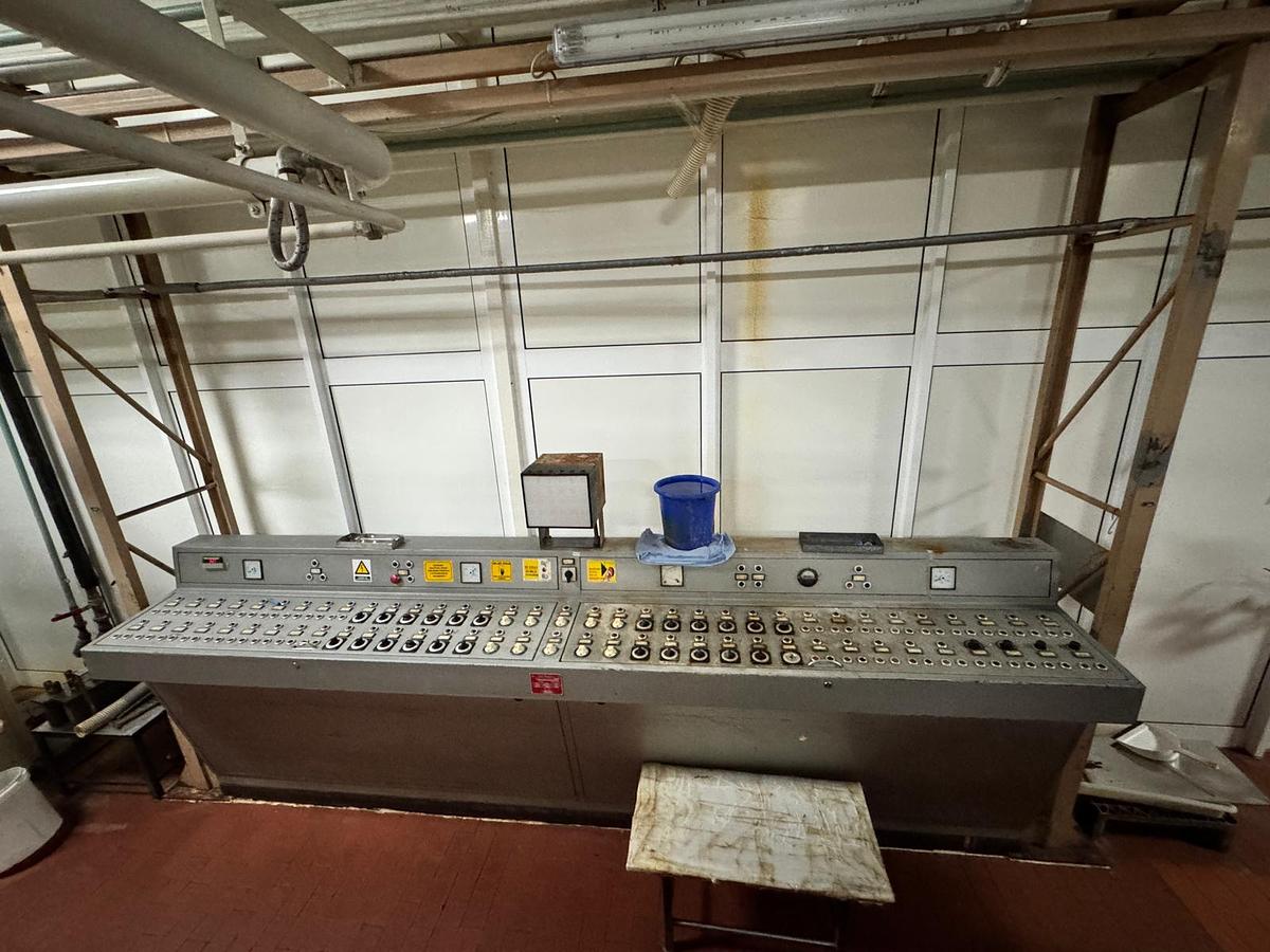 Machine de production de chocolat Carle & Montanari-OPM S.p.A. Cavemill Crem 600