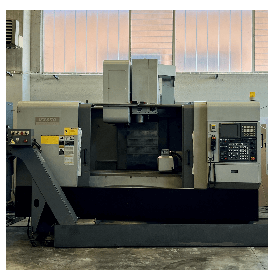 Centre d'usinage vertical Hyundai Wia VX650 40 d'occasion