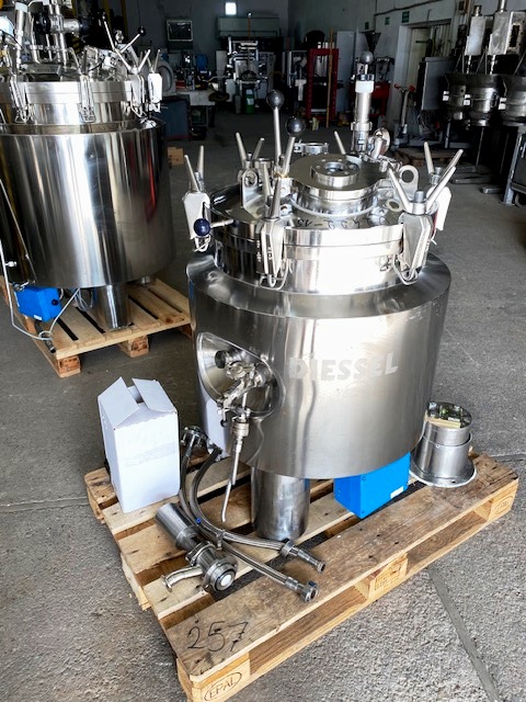Machine pharmaceutique / chimique Diessel 136 L