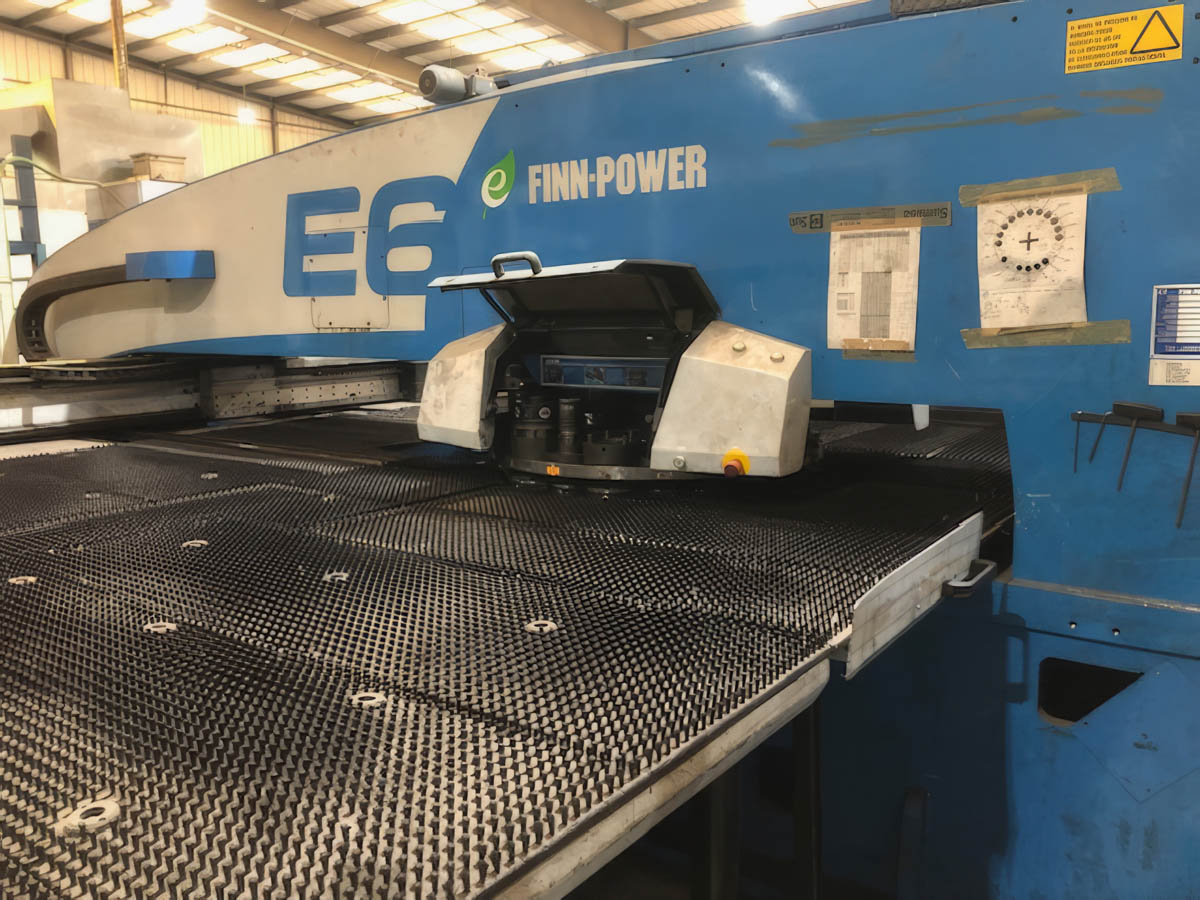 Poinçonneuse CNC FINN POWER E6