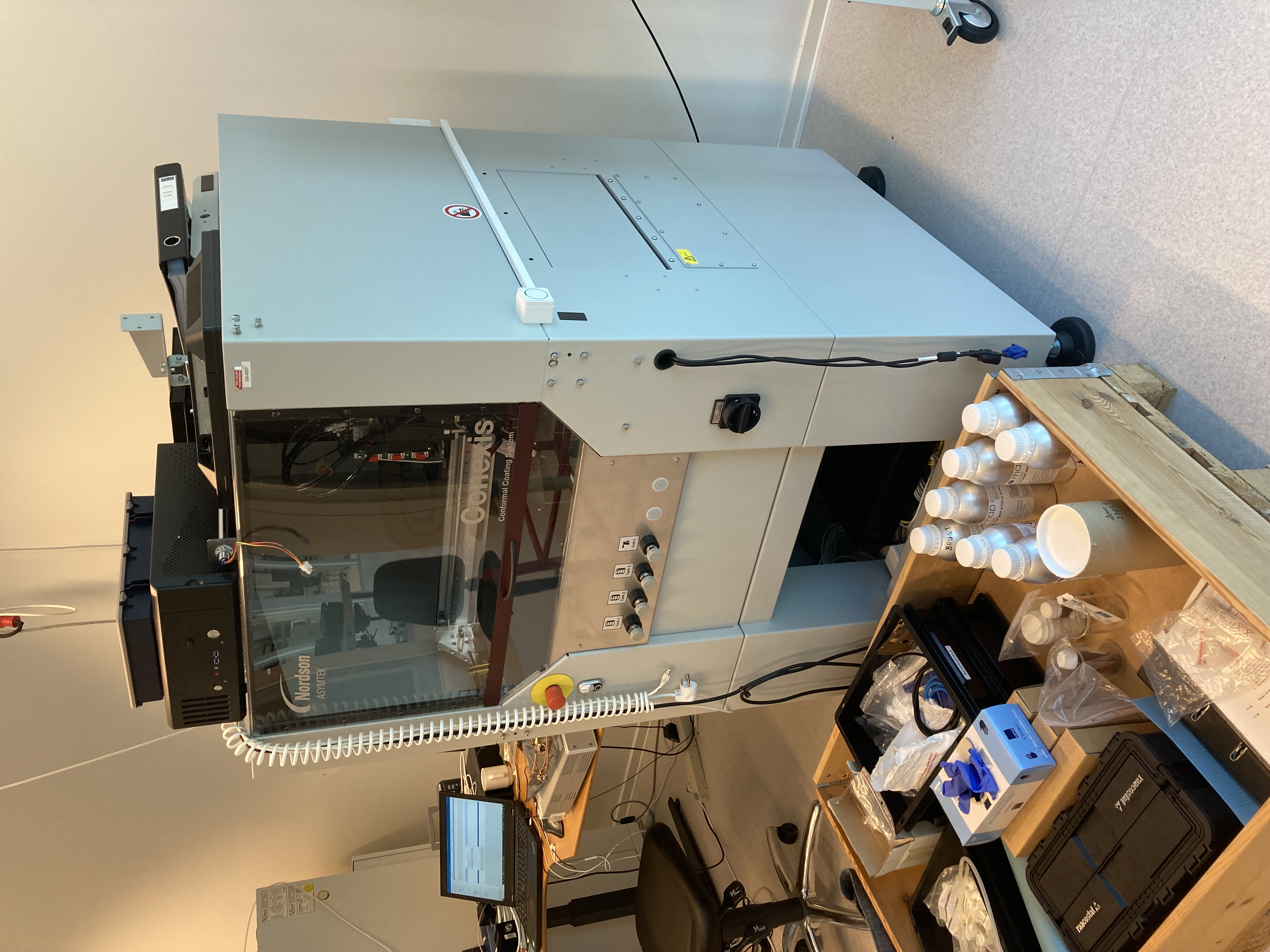 Machine de fabrication et assemblage de circuits imprimés Nordson Asymtek CX-3040