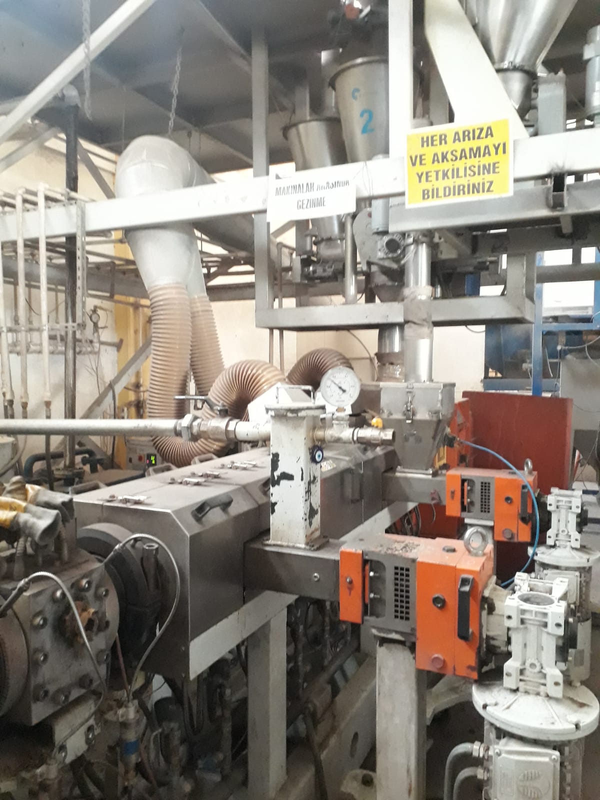 Extrudeuse bivis Icma San Giorgio MCM/60V – 40D Faible nombre d'heures