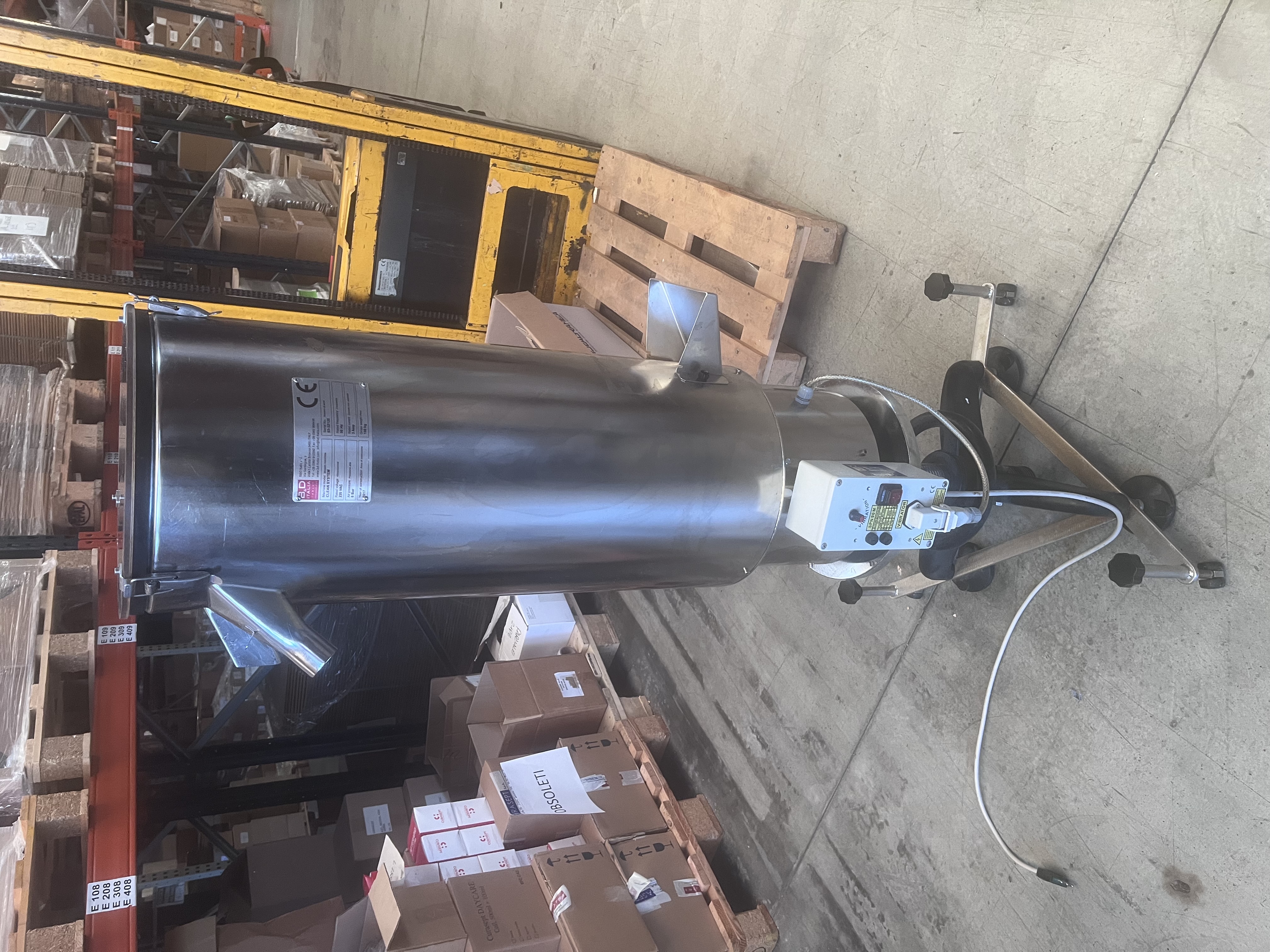 Ligne de formage remplissage operculage B&D Clean system