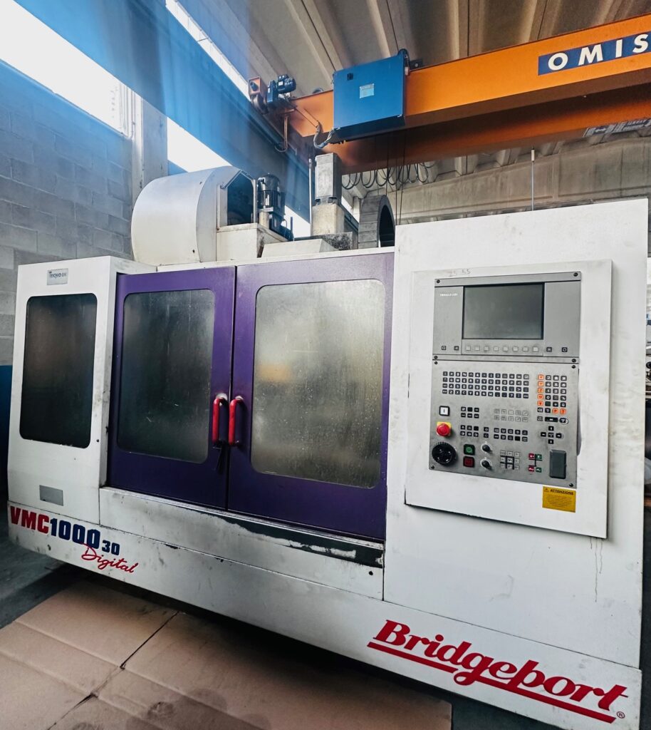 Centre d'usinage vertical BRIDGEPORT VMC 1000 d'occasion