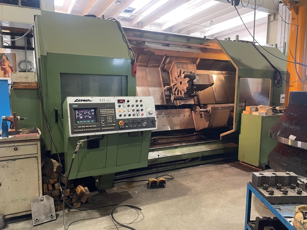 Tour cnc avec outils fixes GIANA GF 920 d'occasion