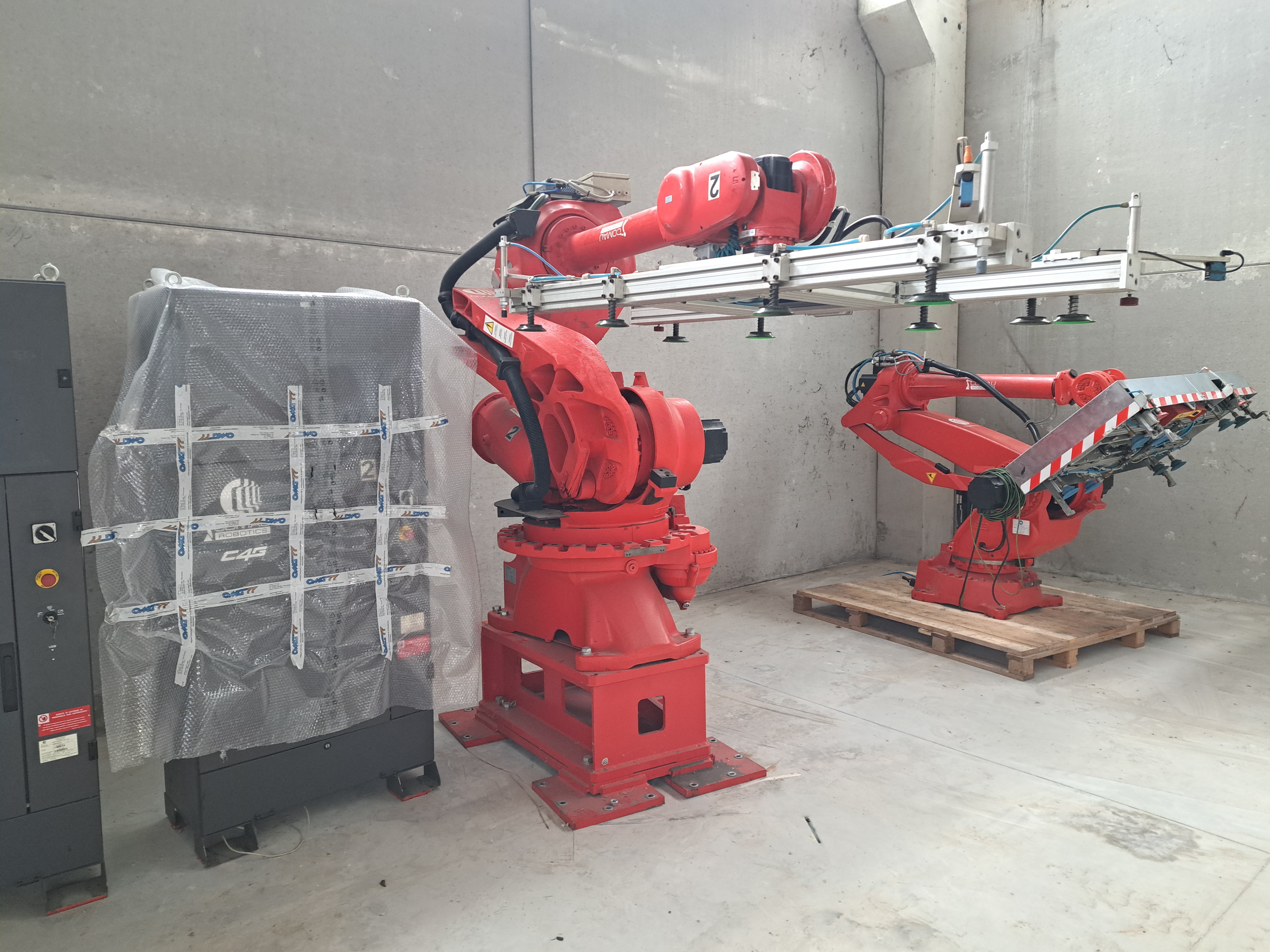 NH1-130 ROBOT anthropomorphe 6 axes COMAU