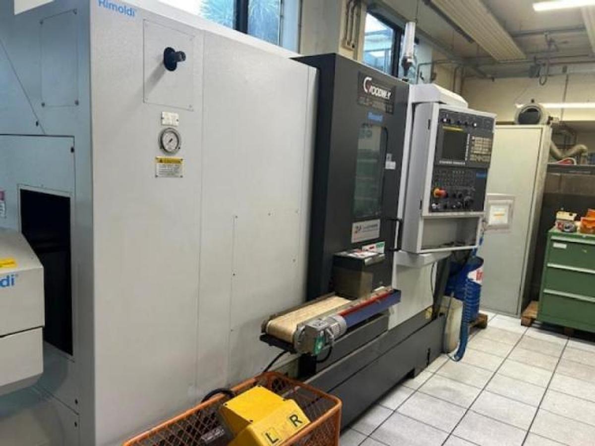 Tour motorisé cnc Goodway GLS 2000LYS d'occasion