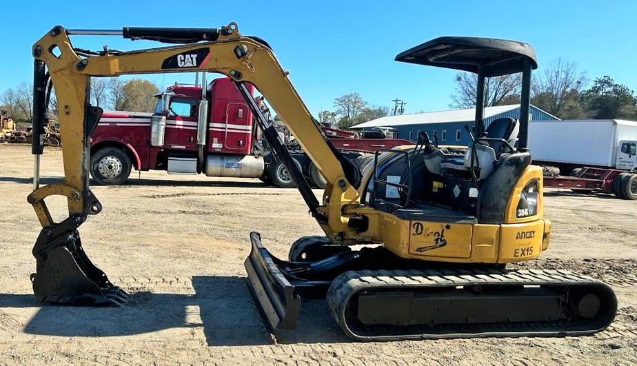 Excavateur CAT 304C CR