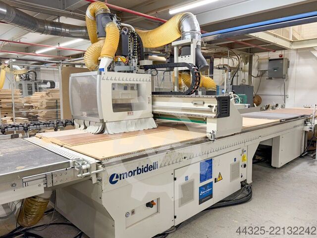 CNC Machine Centres With Flat Tables MORBIDELLI UNIVERSAL 3615