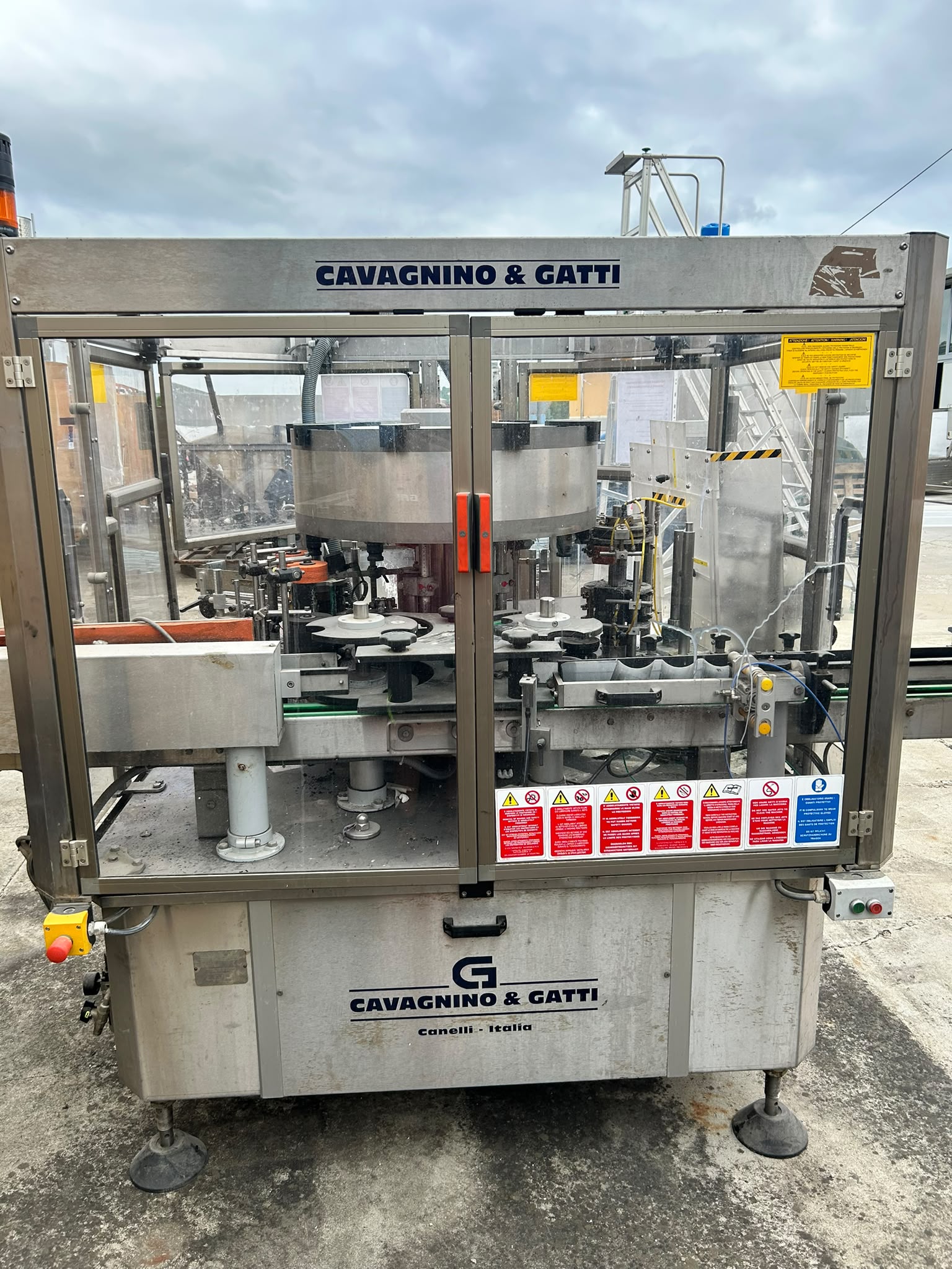 Etiqueteuse 2 poste a colle / 5 000 btl/h