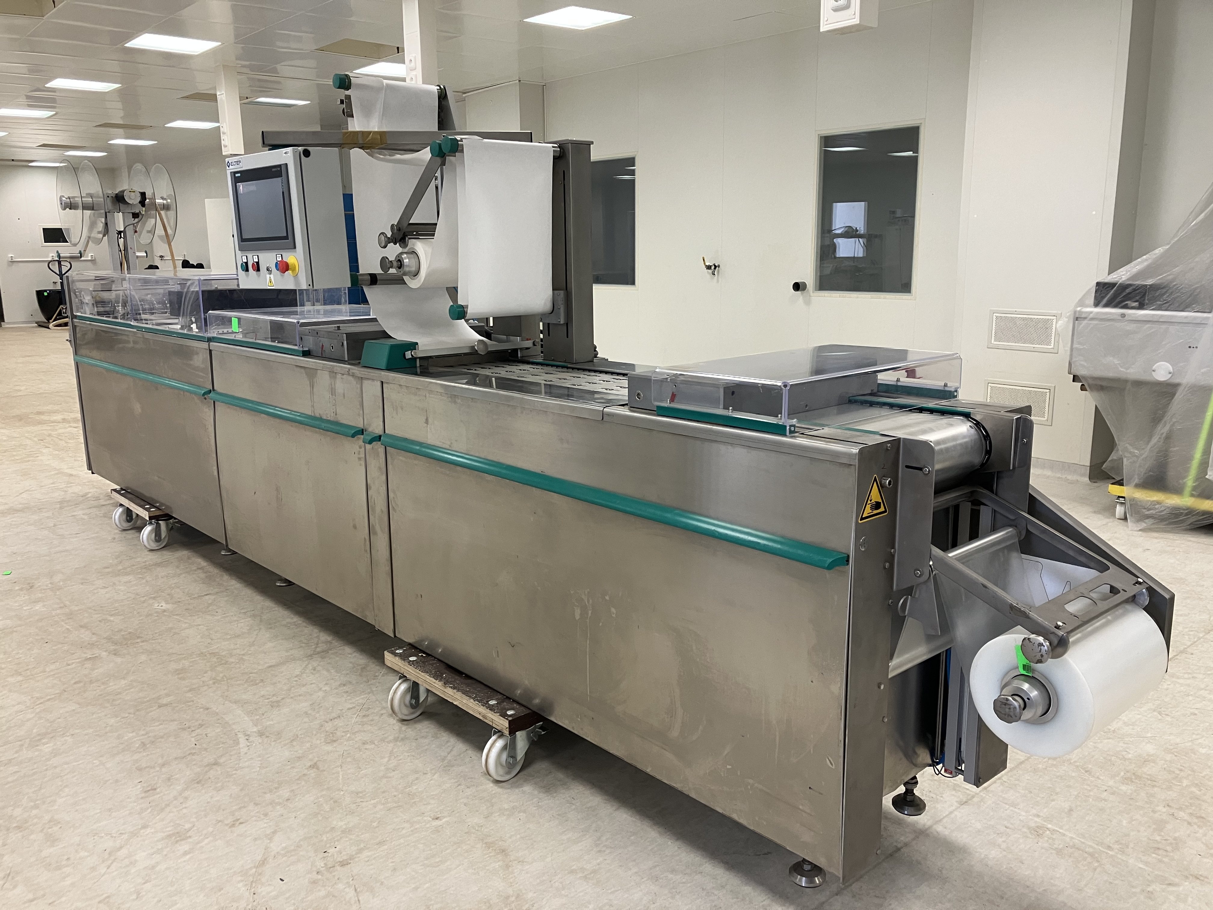 Ligne de formage, remplissage et scellage (FFS) Dixie Union Innovation