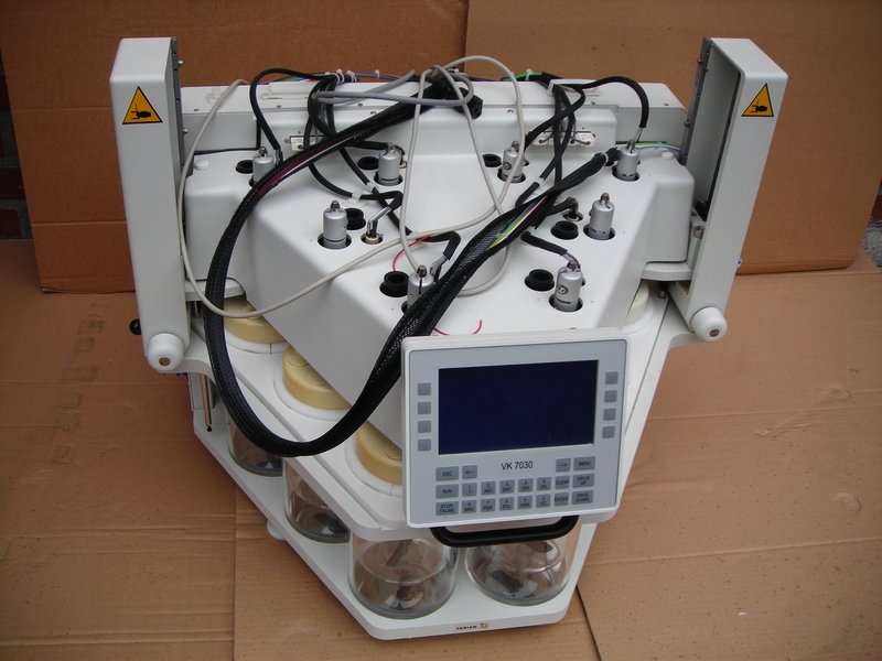 Pompe industrielle Agilent VK 7030