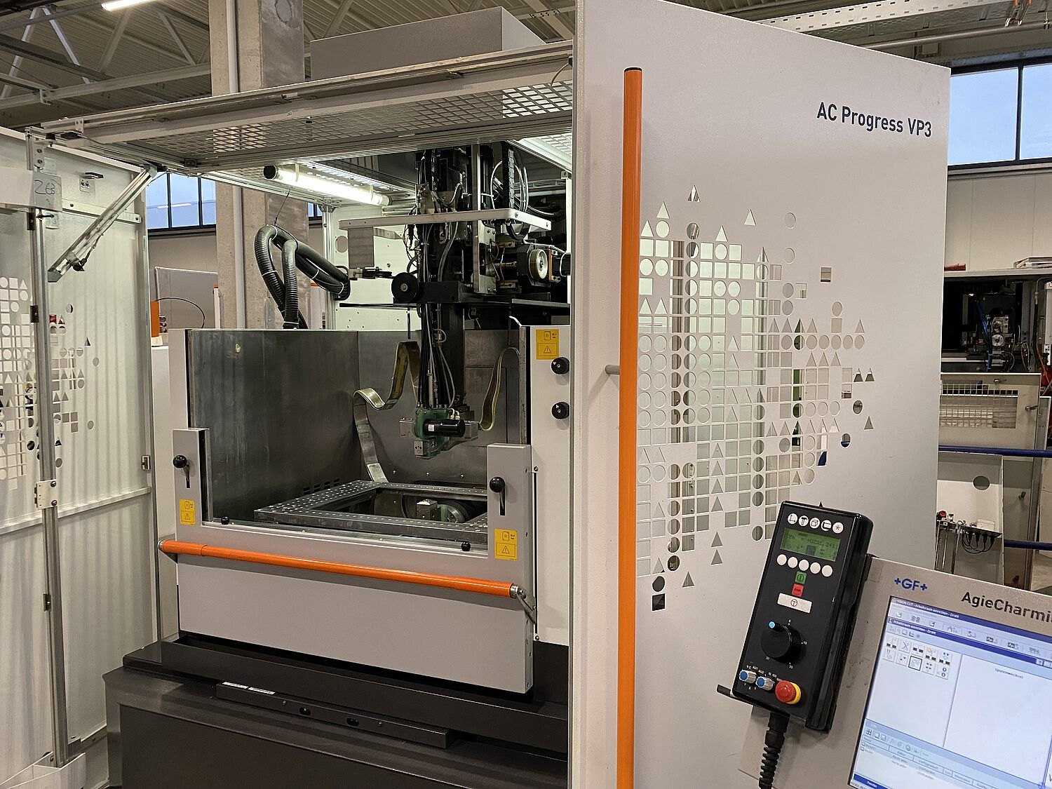 Machine d'électro-érosion par fil AGIE CHARMILLES PROGRESS VP3 d'occasion