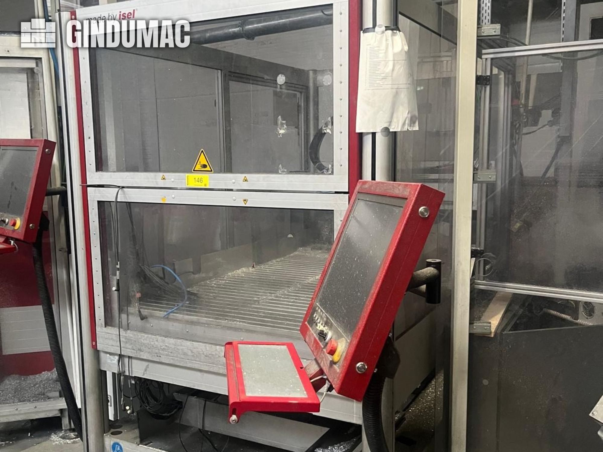 Machines de découpe au jet d’eau ISEL FLATCOM M 30