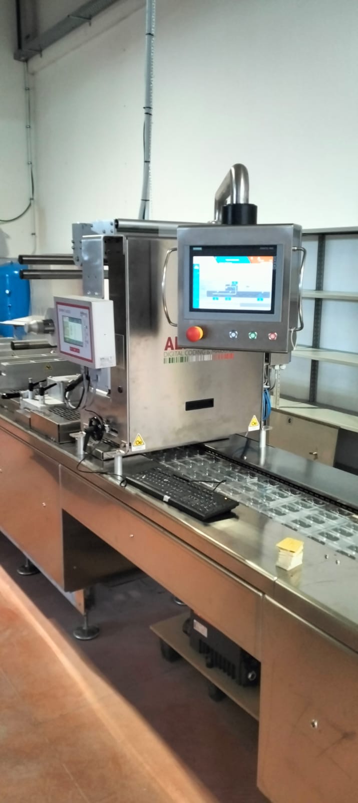 Machine d'emballage automatique COLIMATIC THERA 500 Faible nombre d'heures