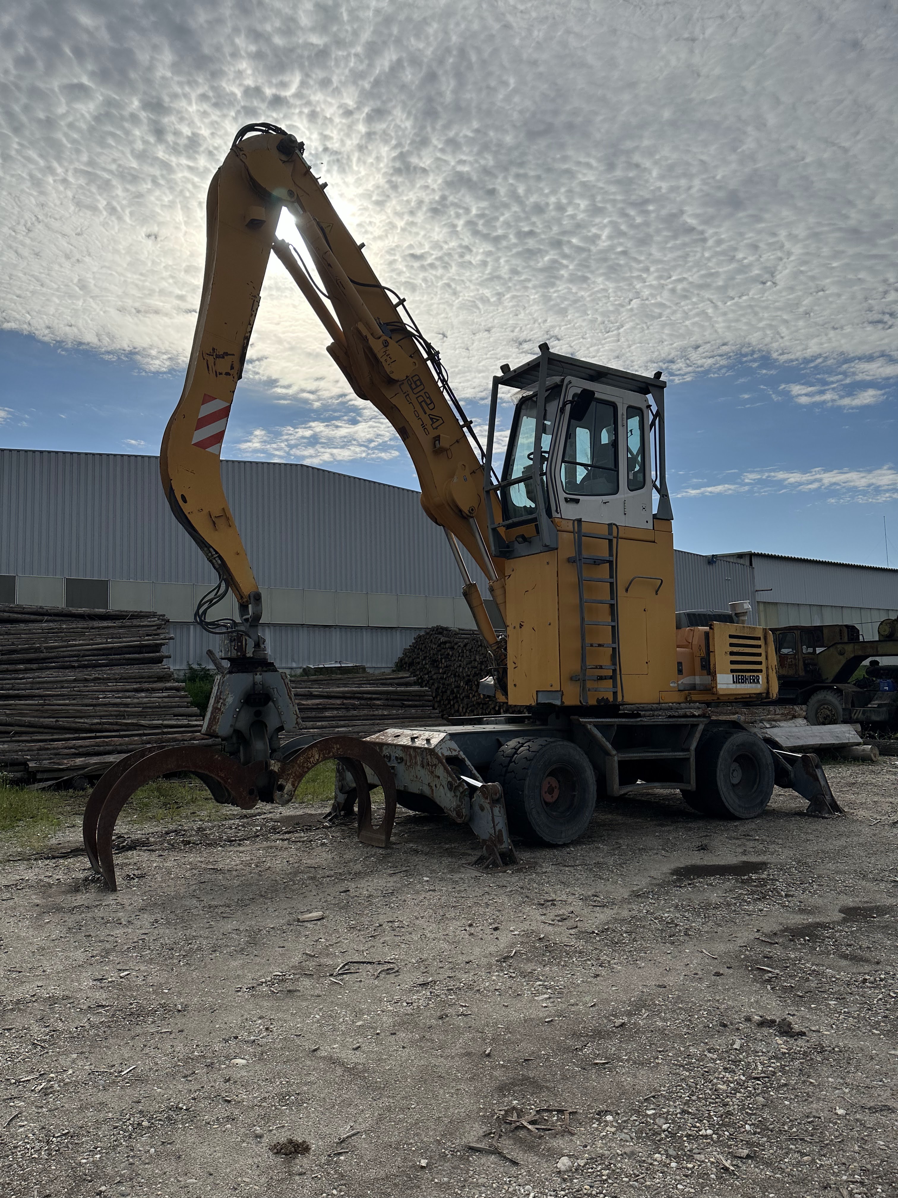 Liebherr 924 Litronic