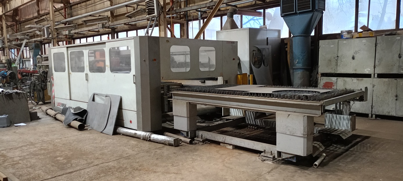Machine de découpe laser Ermaksan 4000. 3x1,5