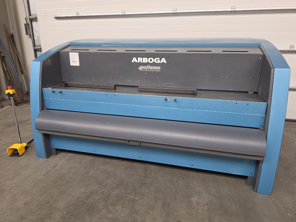 Cisaille guillotine hydraulique Arboga MSS 2000-30S