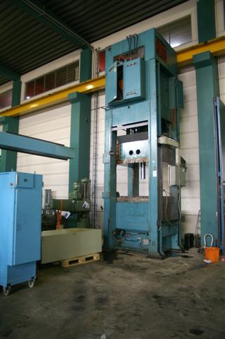 Presse Lagan QMC 250