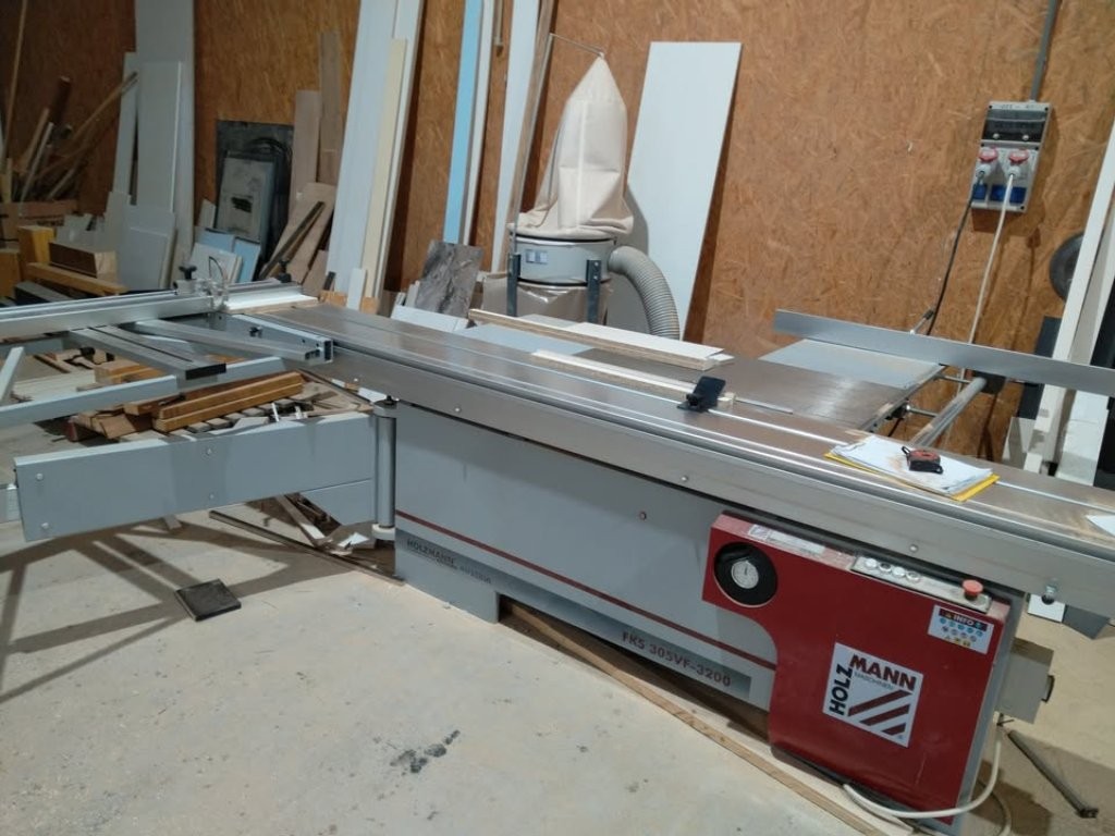 Scie à panneaux HOLZMANN FKS305-VF3200