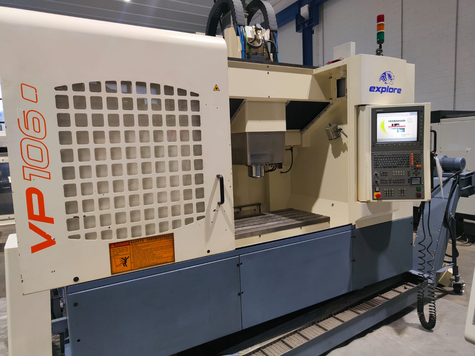 Centre d'usinage à portique GENTIGER GT 105V d'occasion