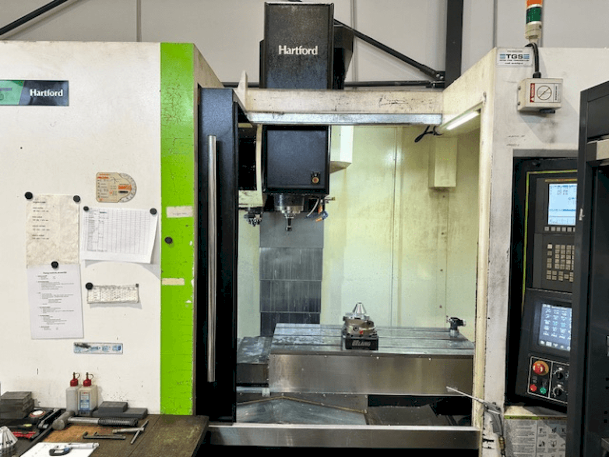 Fraiseuse cnc à banc fixe HARTFORD LG-1000 Bonne affaire