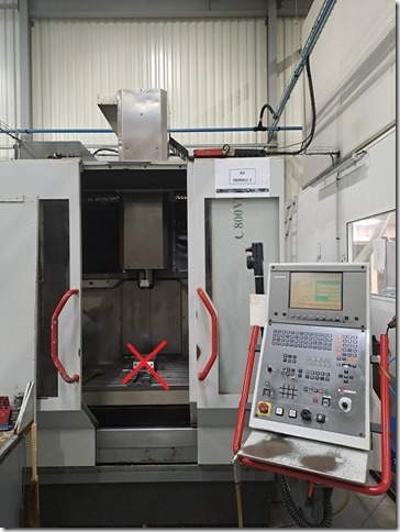 Centre d'usinage vertical HERMLE C800V d'occasion