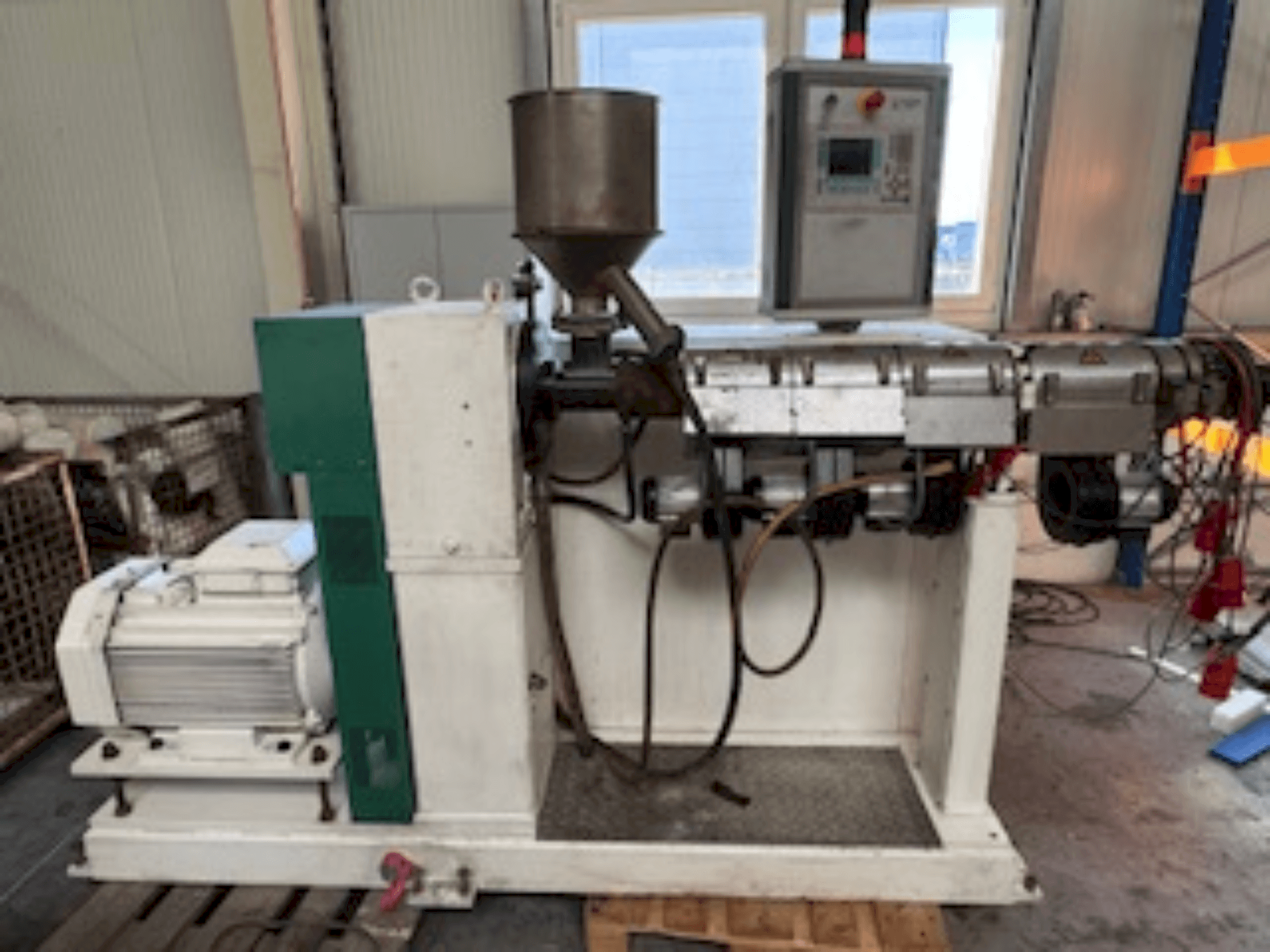 Souffleuse plastique KUHNE KS45-24D