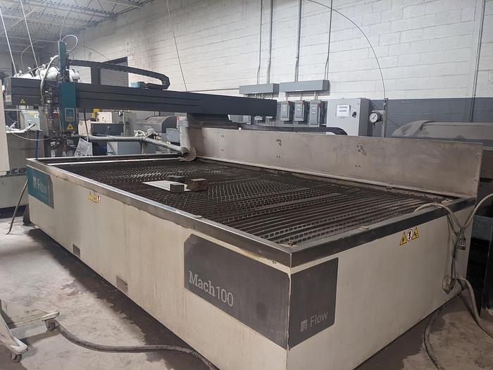 Machine de découpe plasma / gaz Flow Mach 100 4020 CNC Waterjet 60,000 PSI Intensifier
