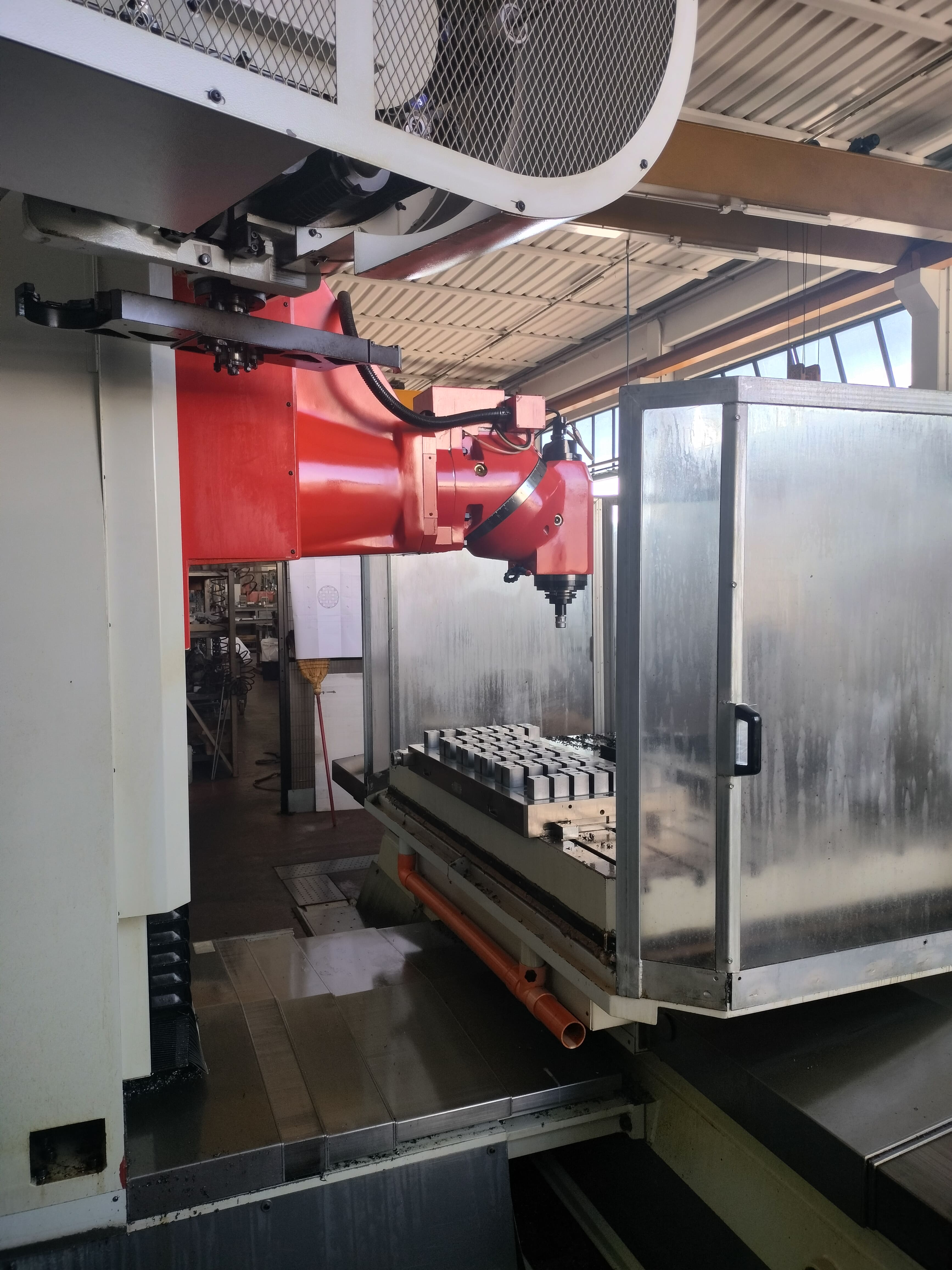 Fraiseuse CNC à banc fixe Goglio RTX 25 TG130