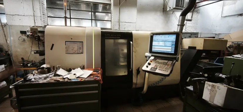 Tour motorisé cnc GILDEMEISTER CTX alpha 500 d'occasion