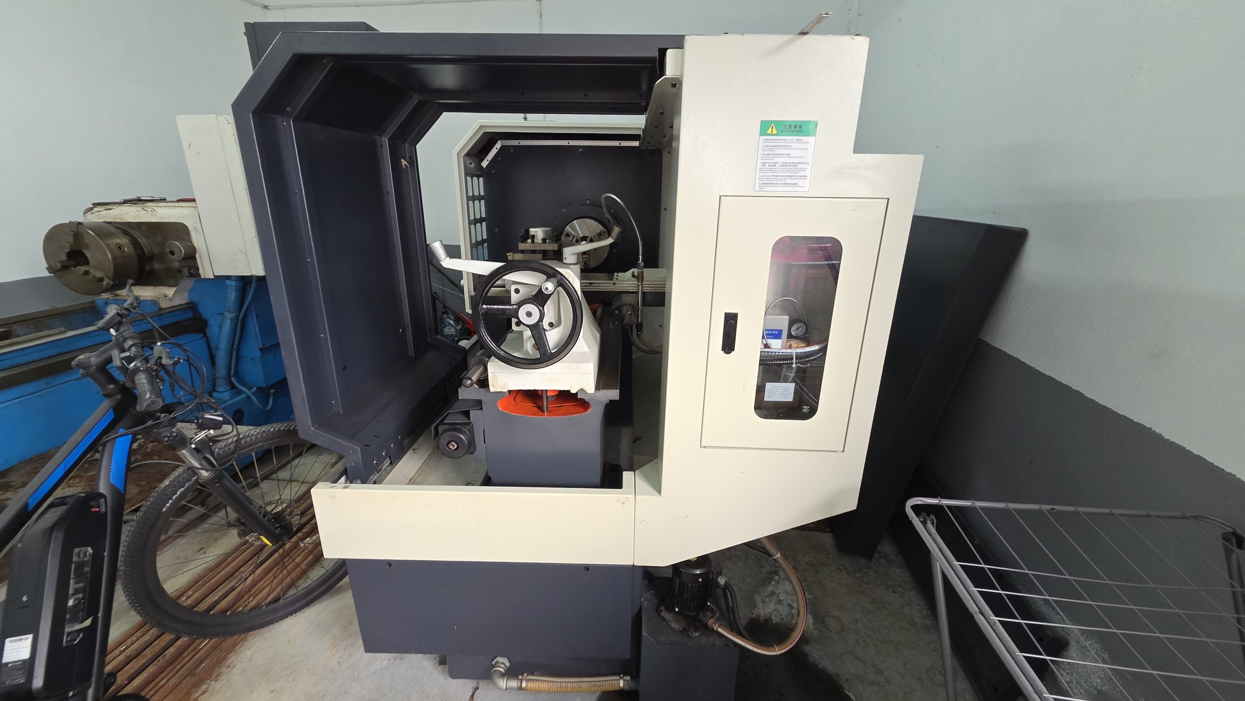 Centre d’usinage CNC bois OccasionMachines BL-CAK6140 / CAK6140