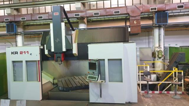 Fraiseuse cnc à banc fixe Fidia KR 211
