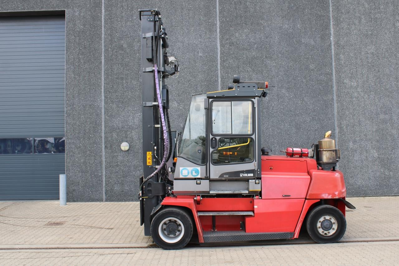 Chariot élévateur diesel Kalmar DCE80-9