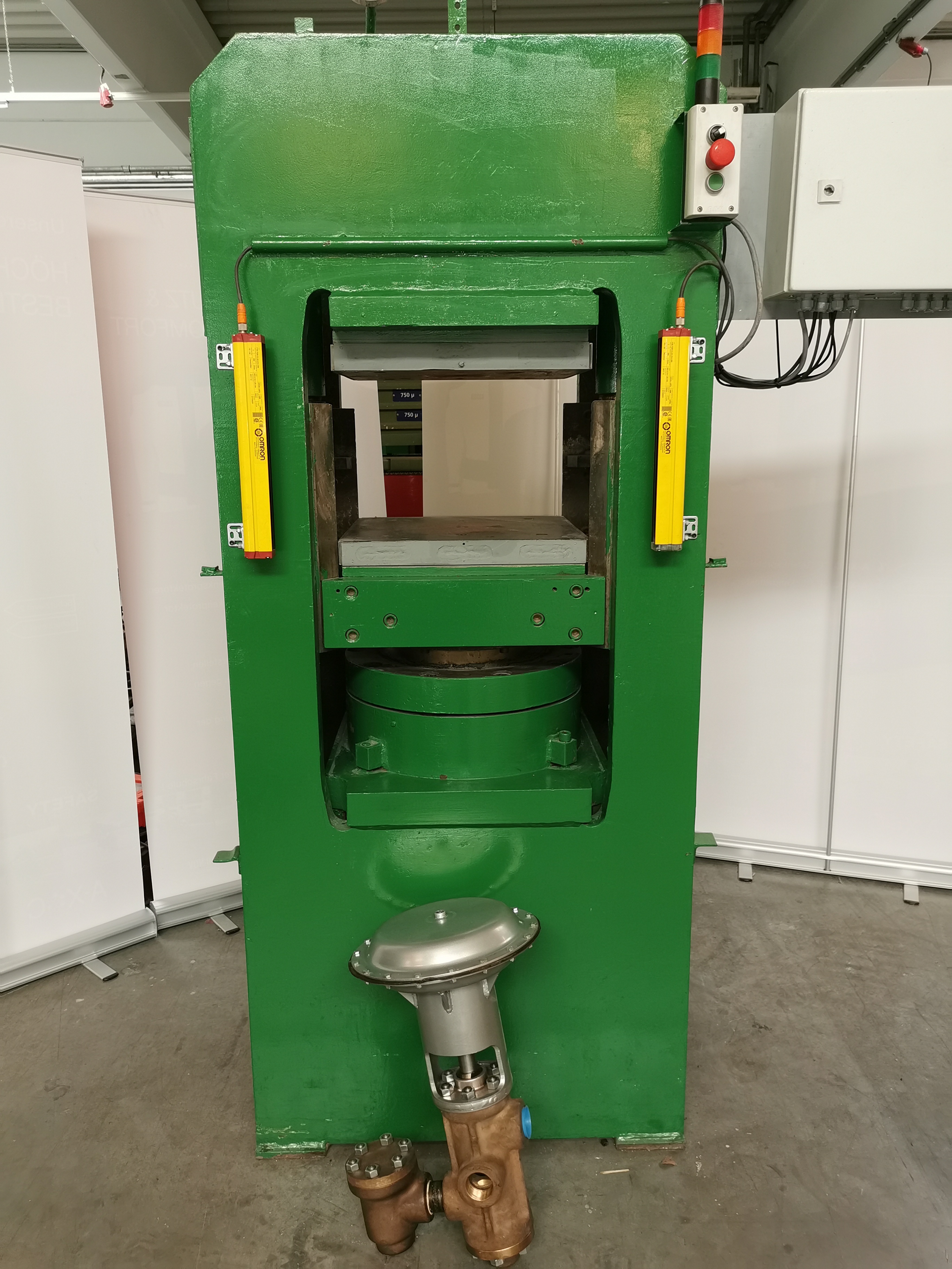 Presse hydraulique Dieffenbacher