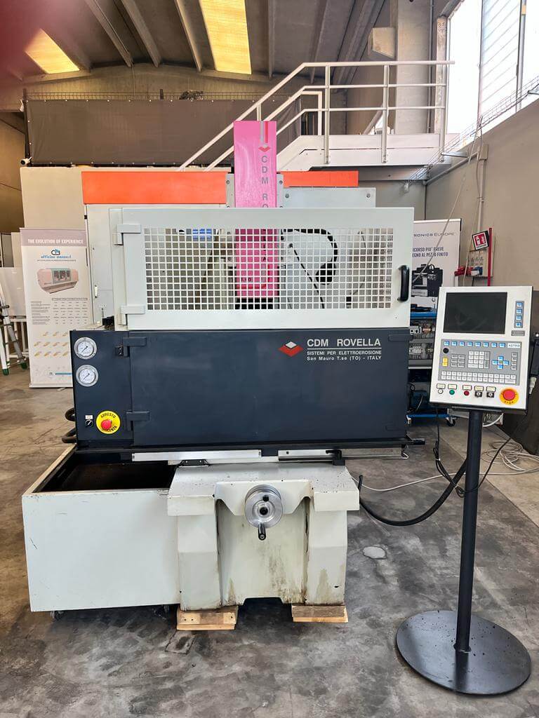 Machine d'électro-érosion par enfonçage CDM ROVELLA Astro 340N d'occasion